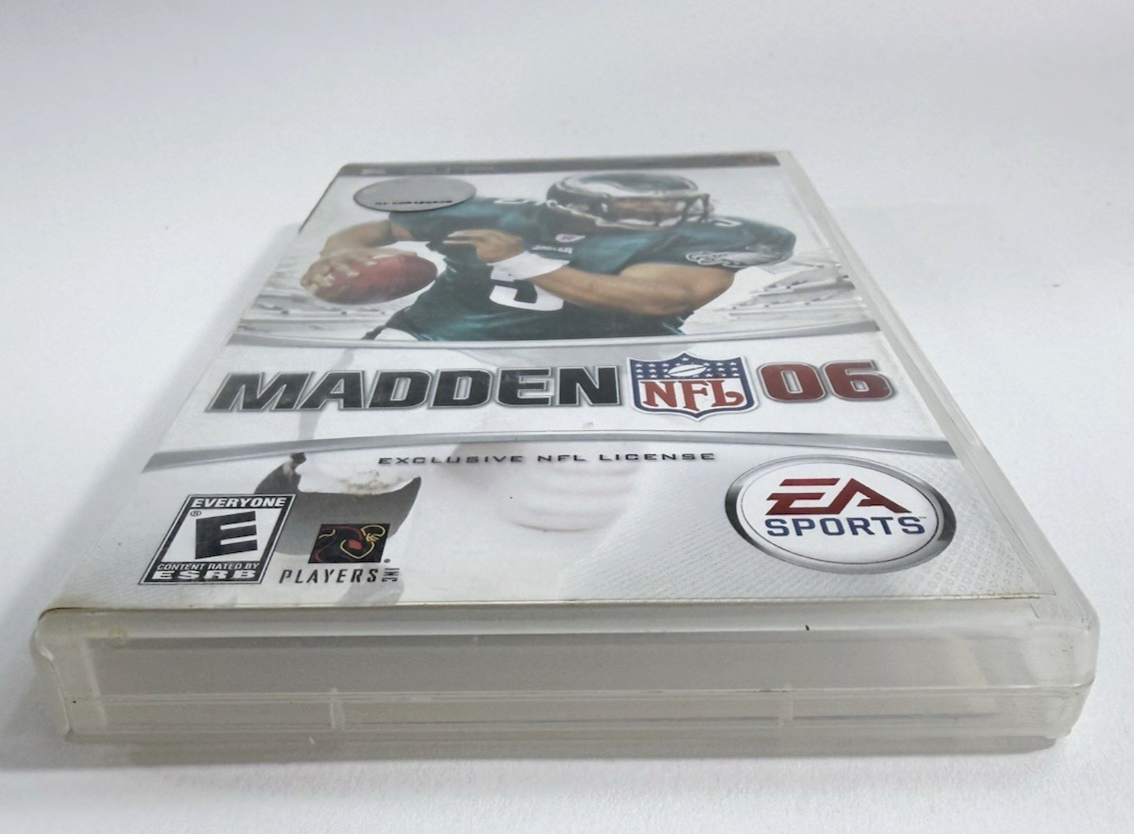 Madden NFL 06 (Sony PSP, 2005) Game And Case - Tested and Working