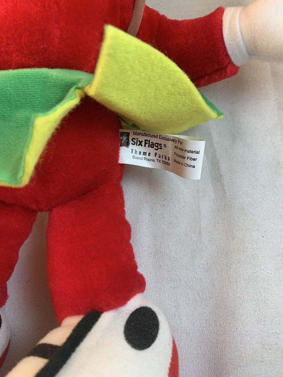 Looney Tunes 2001 Marvin The Martian with Parachute Large Six Flags Plush