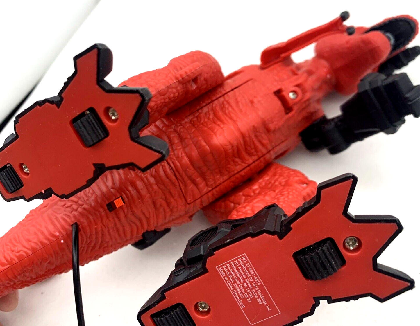 Battery Powered Walking 2 Dinosaurs  T-Rex Remote Control Toys Sound