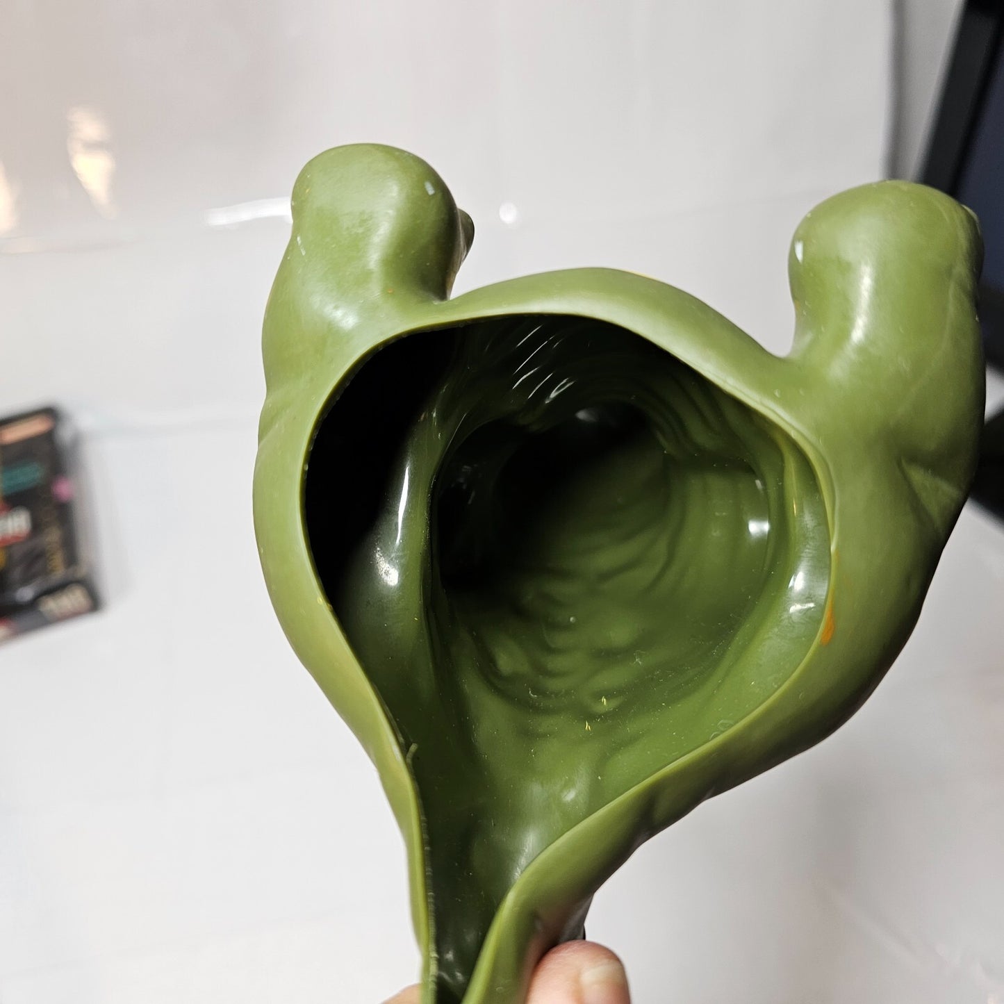 1988 Pizza Hut Exclusive Land Before Time Spike Hand Puppet