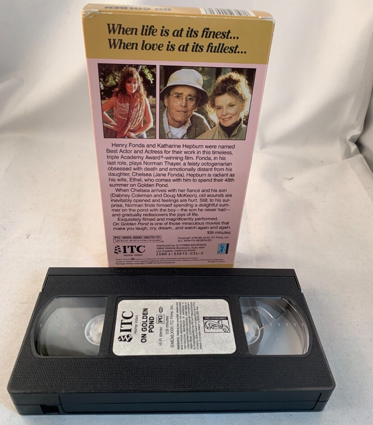 On Golden Pond (VHS, 1993) Tested and Working