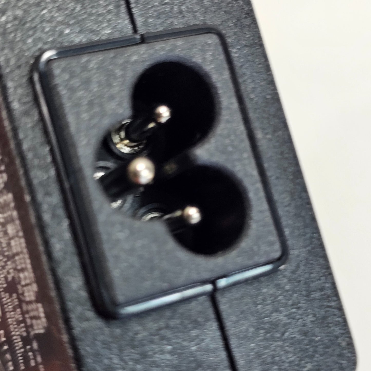 Delta Electronics ADP-65WH AC/DC Adapter 19V 3.42A - Tested and Working