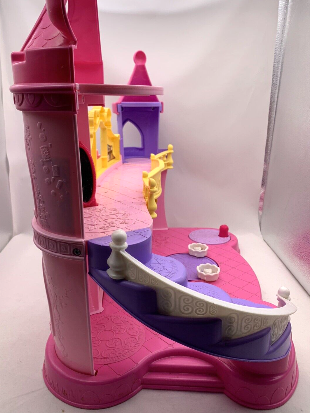 Fisher-Price 2014 Little People Disney Princess Musical Dancing Palace - Tested