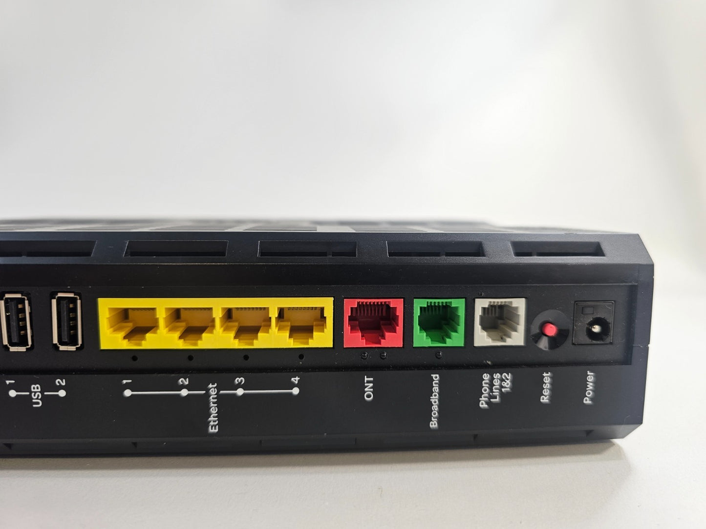 AT&T Arris BGW210-700 Broadband Gateway WiFi Modem Router with Adapter