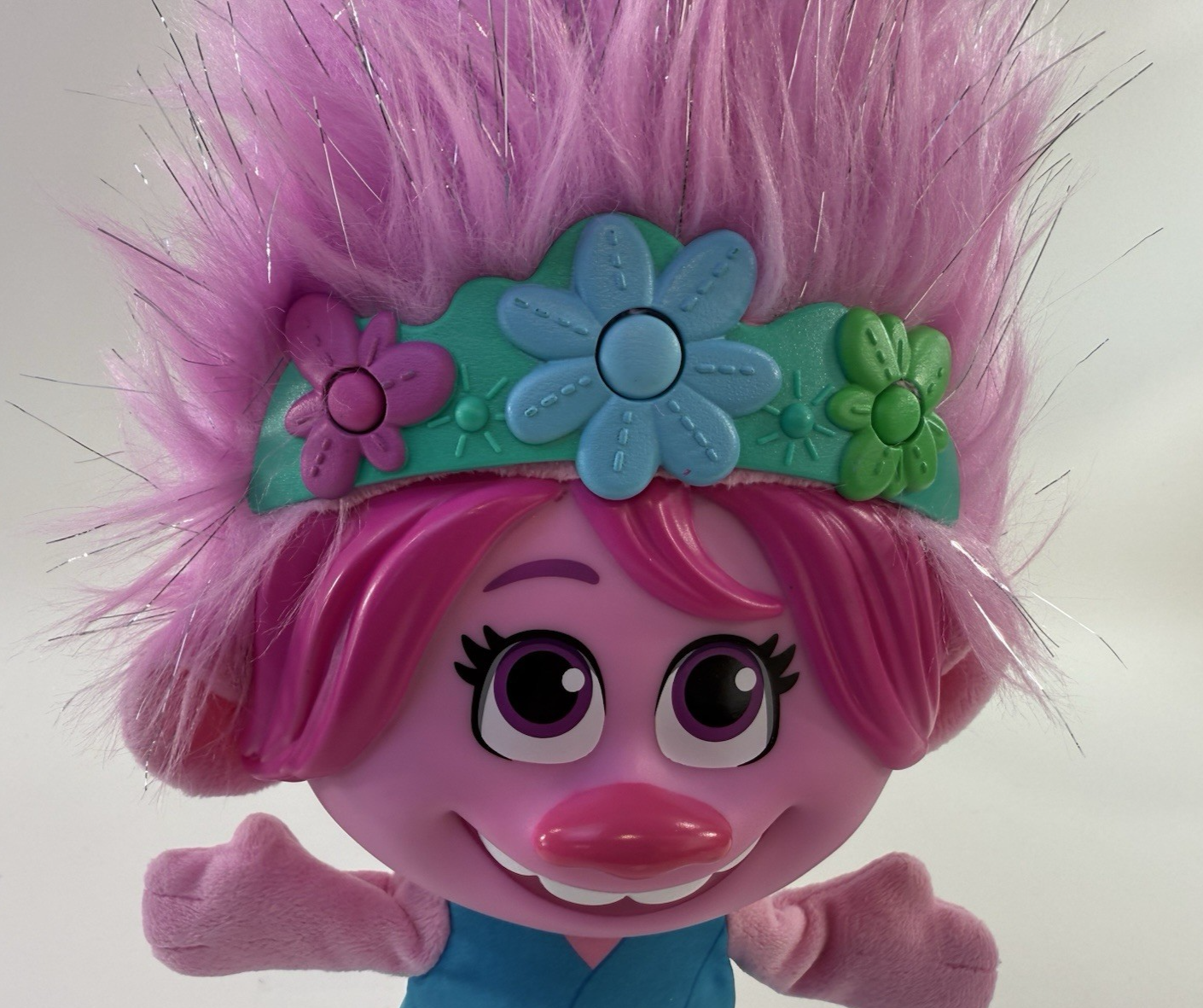 DreamWorks 2020 Trolls TrollsTopia 13” Color Poppin' Poppy - Tested and Working