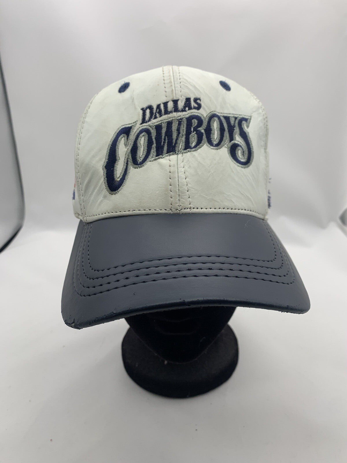 Vintage Dallas Cowboys Logo NFL  "GENUINE  LEATHER"   Snapback Hat Cap 1990's