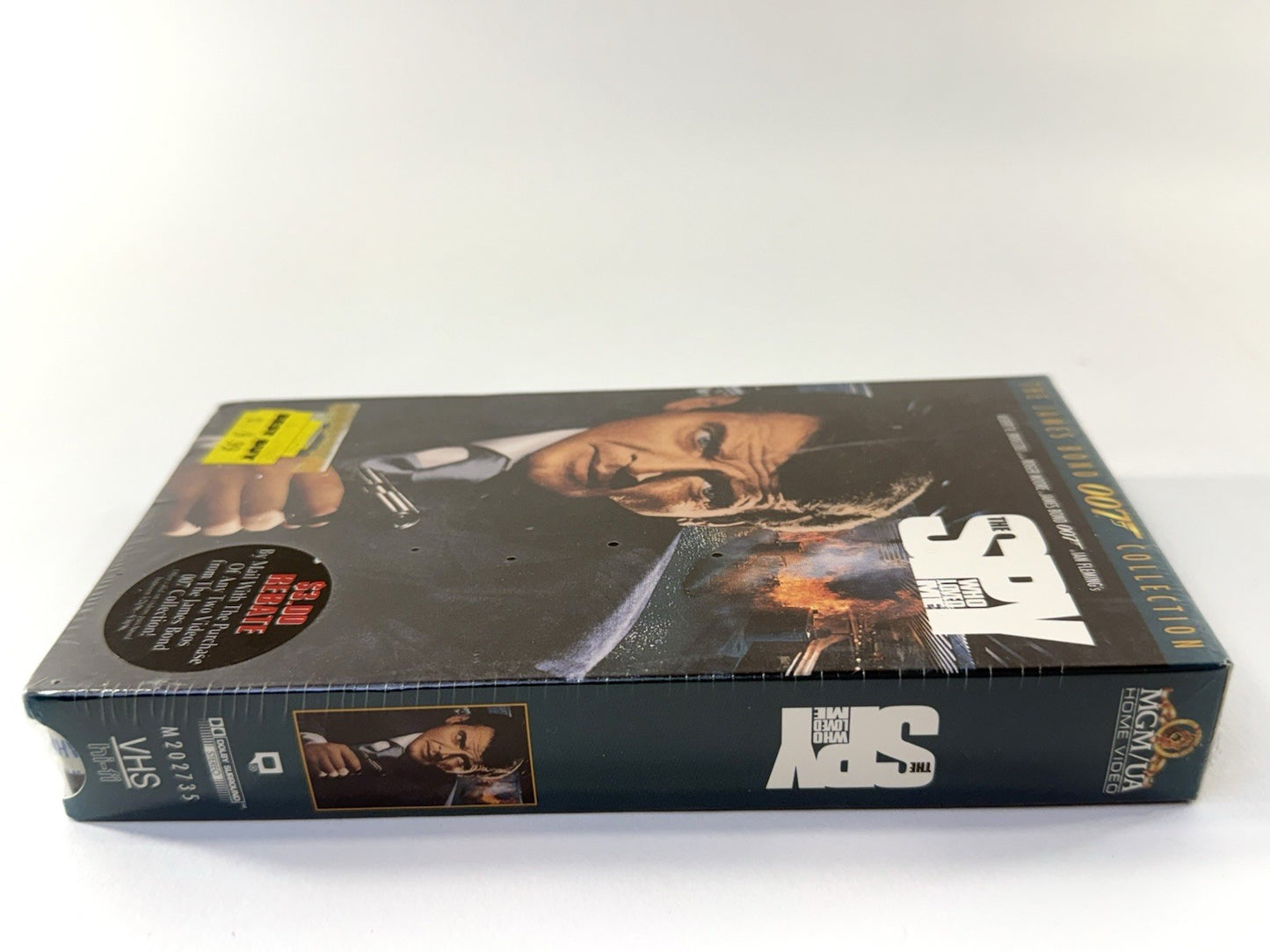 The Spy Who Loved Me (VHS, 1996) New, Sealed - Roger Moore James Bond Film