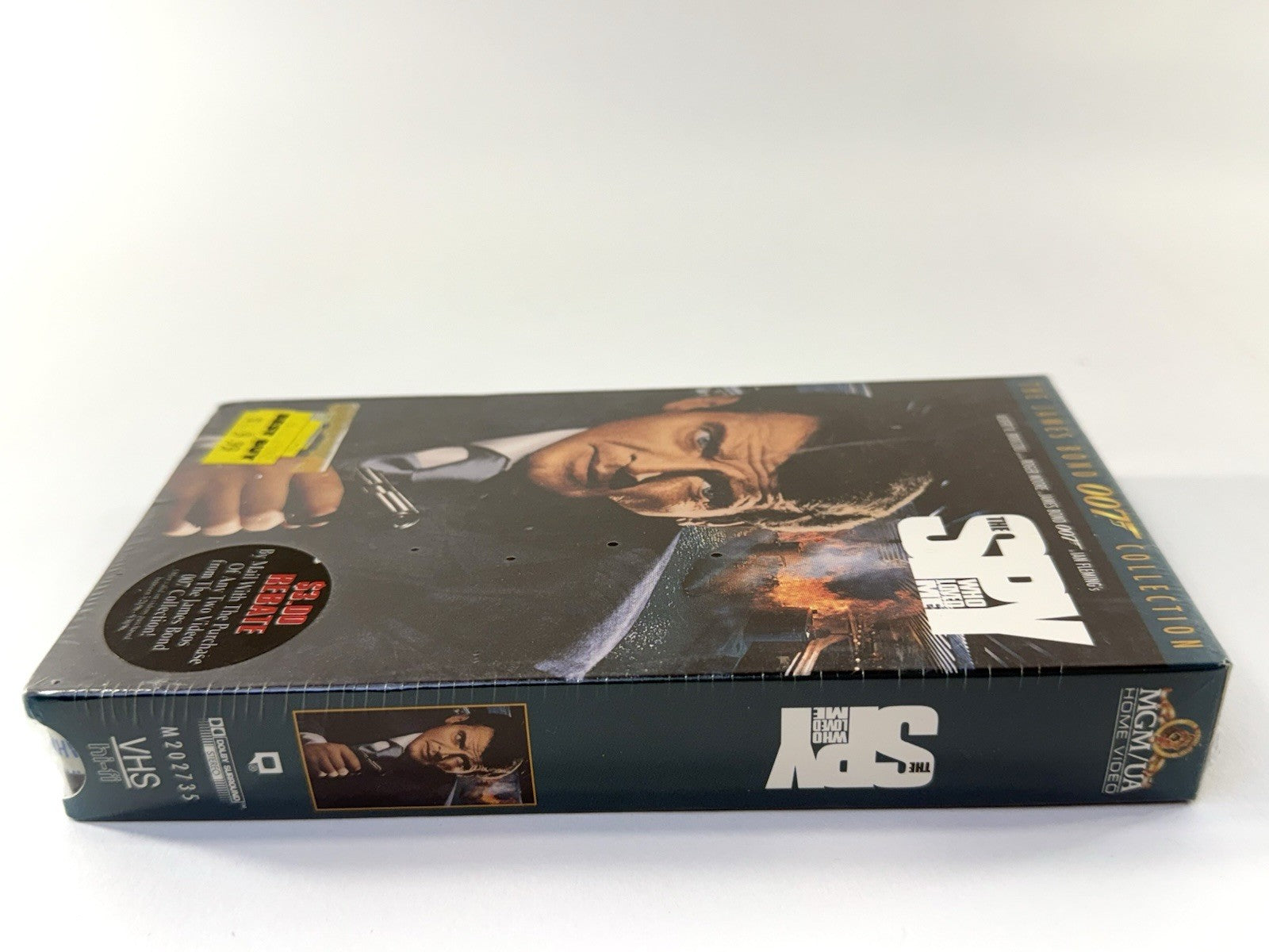 The Spy Who Loved Me (VHS, 1996) New, Sealed - Roger Moore James Bond Film