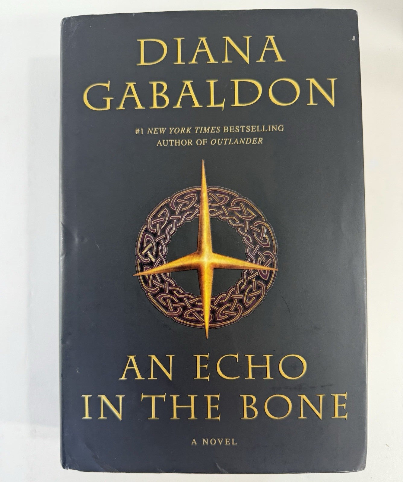 Outlander 8 Book Series, Graphic Novel, Outlandish Companion By Diana Galbadon