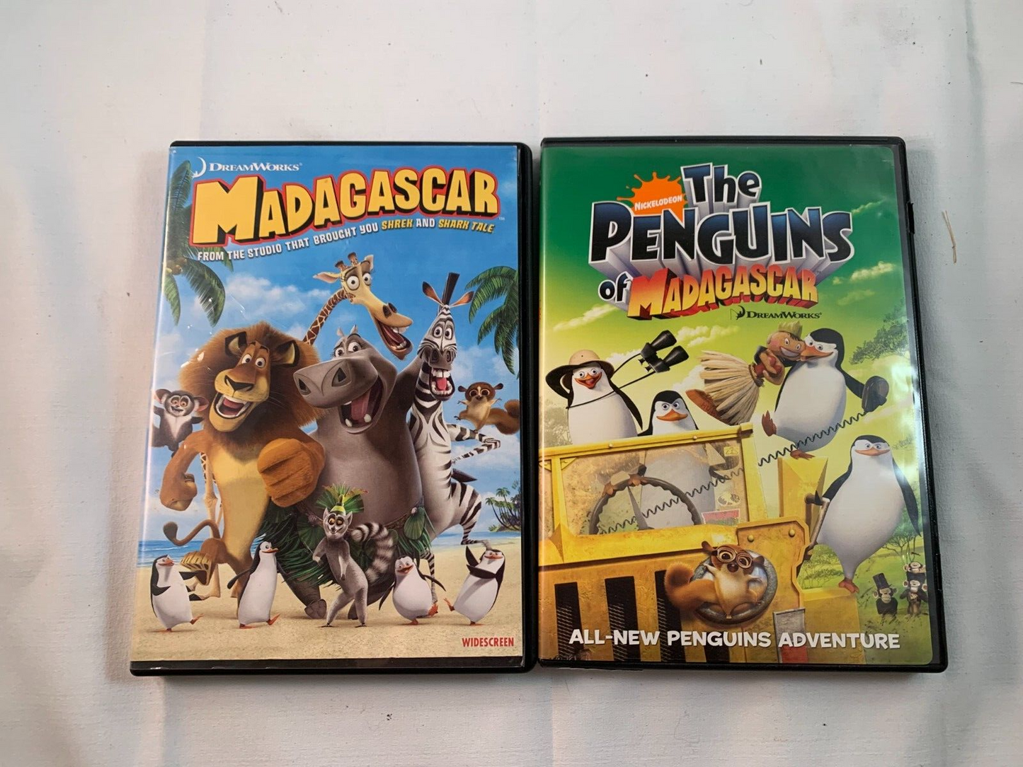 Madagascar/The Penguins of Madagascar (DVD bundle)