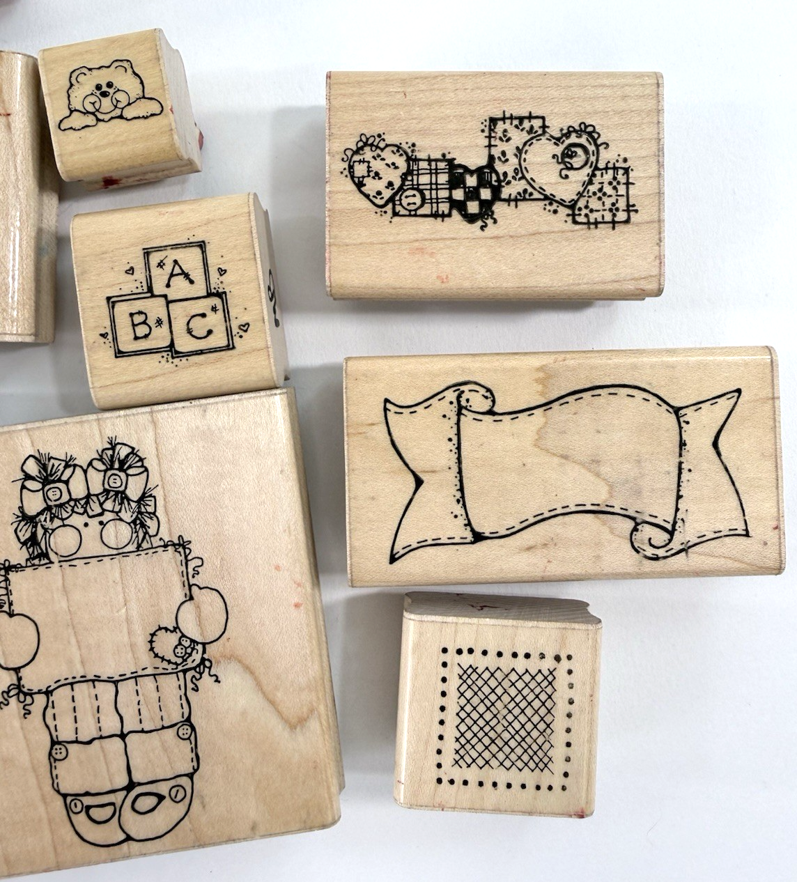16 Pcs D.O.T.S. Wood Mounted Rubber Stamps Mixed Designs Dolls Frames Borders