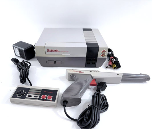 Nintendo Entertainment System Console with Zapper, Controller,  Cables - Tested