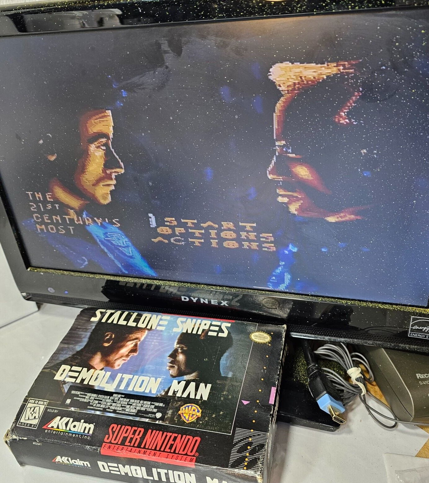 Demolition Man (Nintendo SNES, 1995) Game Box Manual Inserts Poster Registration