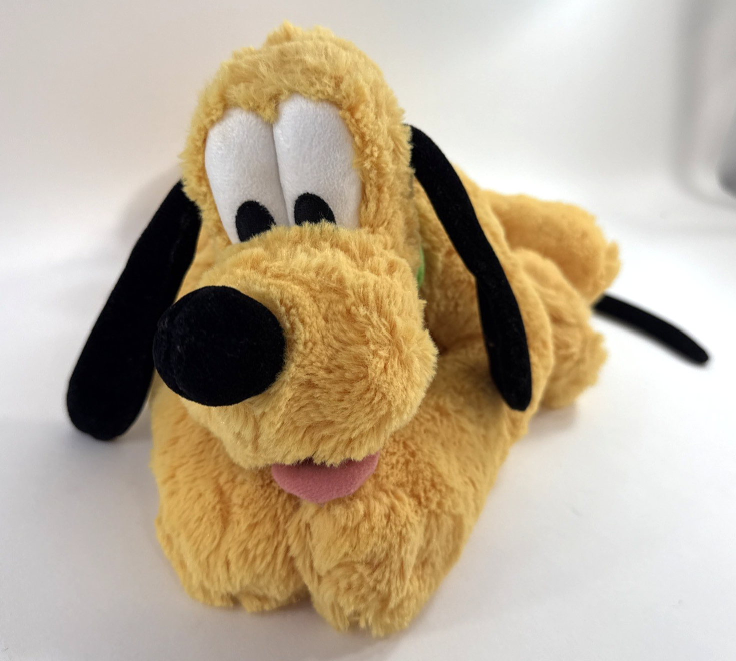 Disney Parks 20" Pluto Plush Laying Down Tongue Out