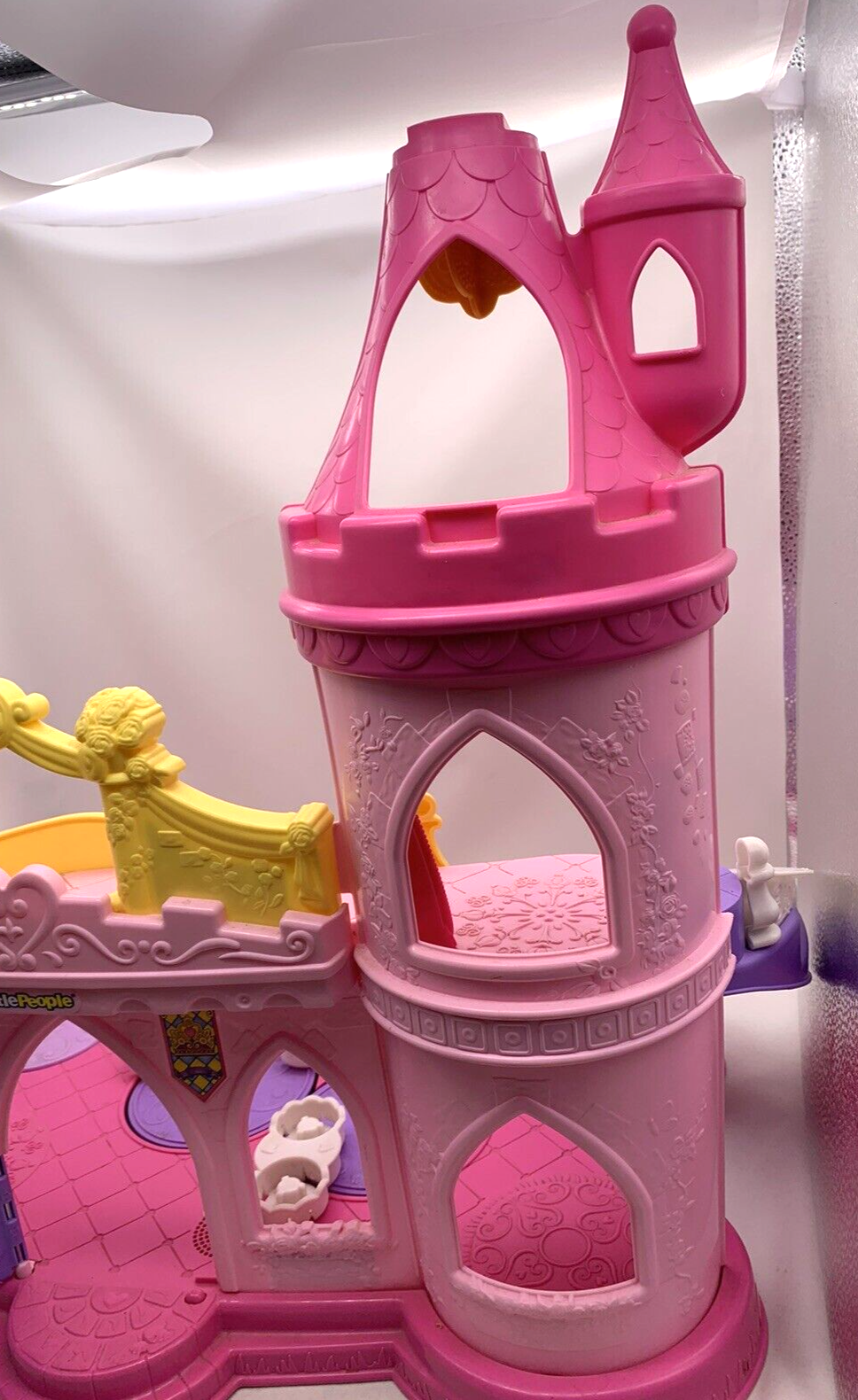 Fisher-Price 2014 Little People Disney Princess Musical Dancing Palace - Tested