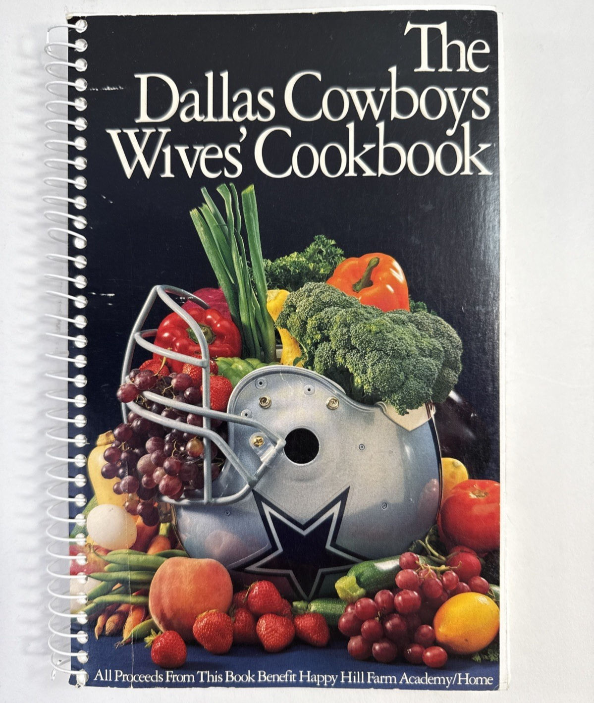 The Dallas Cowboys Wives Cookbook  (Paperback, 1991) First Edition