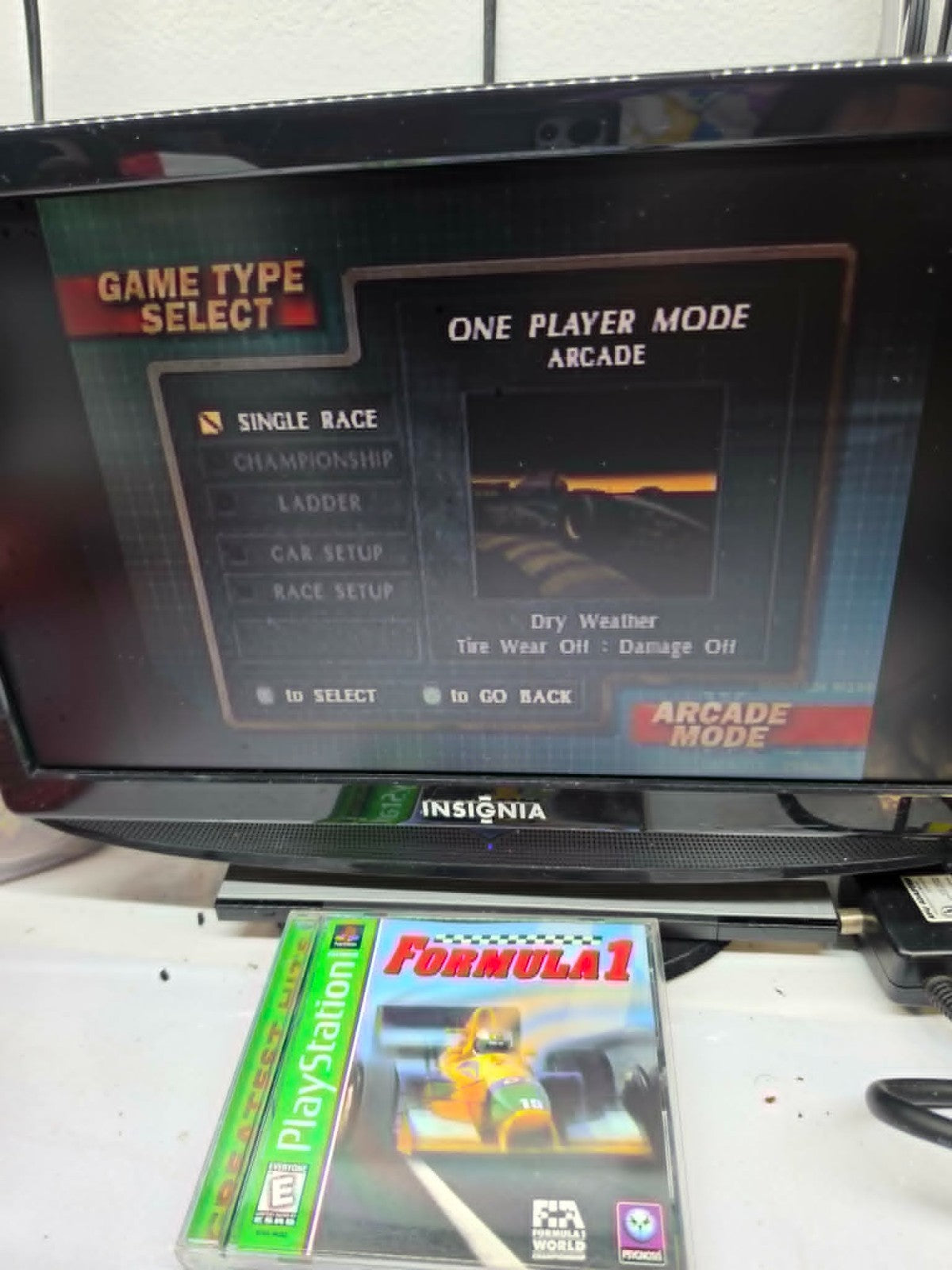 Formula 1 (Sony PlayStation 1, 1996) Game Case Manual Registration - Tested