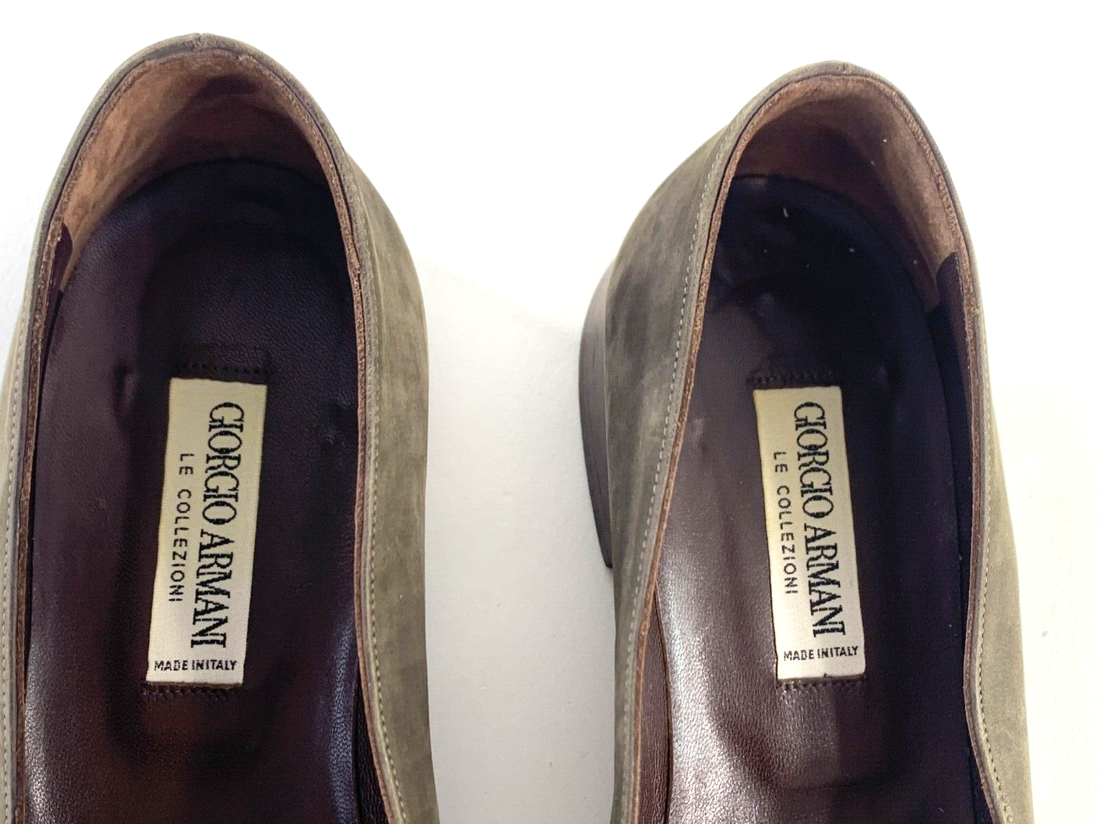 Giorgio Armani Le Collezioni  Size 36 (US 5.5) Peep Toe Leather Flats