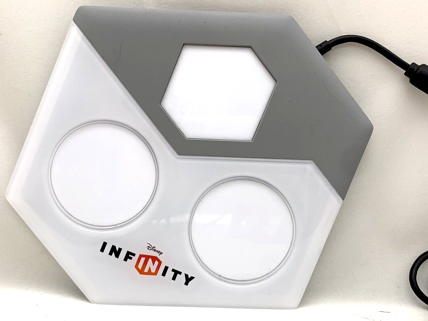 Disney Infinity 2.0 Marvel Iron Man Black Widow Thor Hawkeye Hulk Tower & Portal