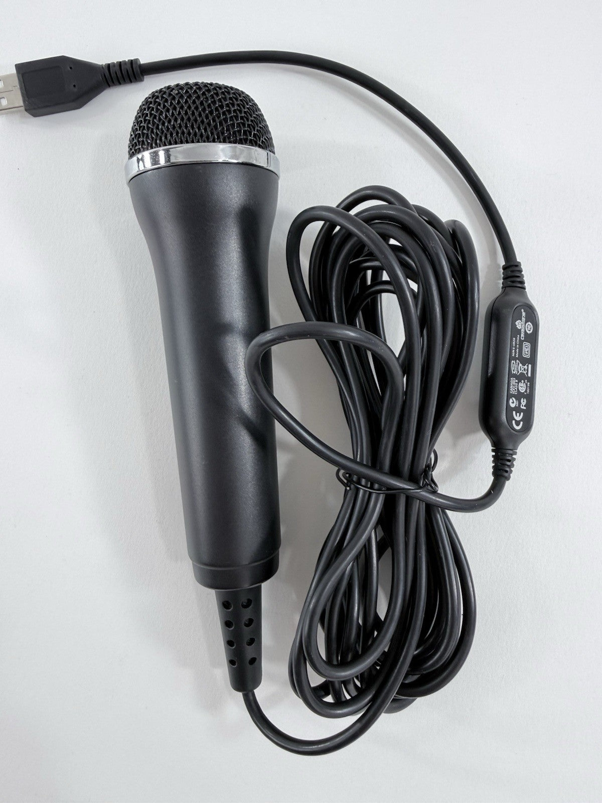 Red Octane Guitar Hero World Tour USB Microphone E-UR20 - Tested and Working