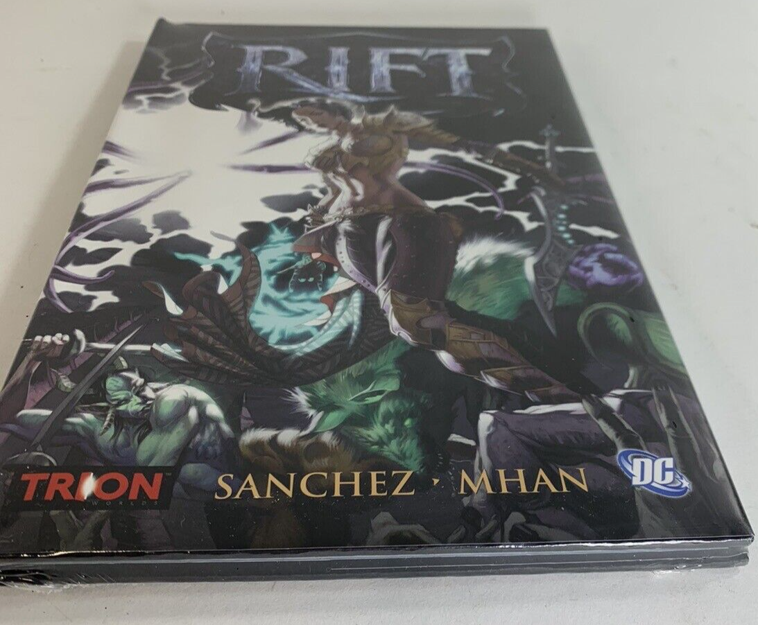 Rift 2011 Collector's Edition (2-Disc PC DVD-ROM & Soundtrack) & Sealed Artbook