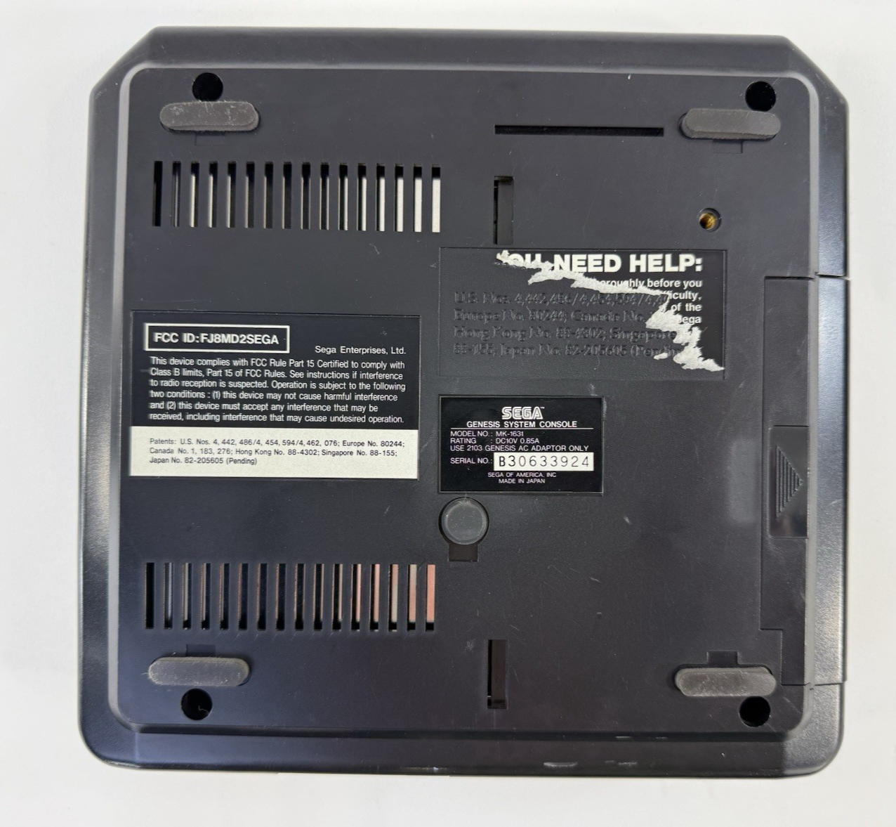 SEGA Genesis II 16MB Home Console with Controller, Power Supply, AV - Tested