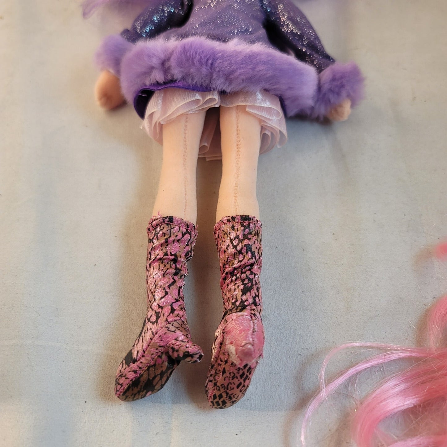 Ty Girlz 13" Plush Dolls Lot of 2 Toys Sizzlin' Sue and Punky Penny