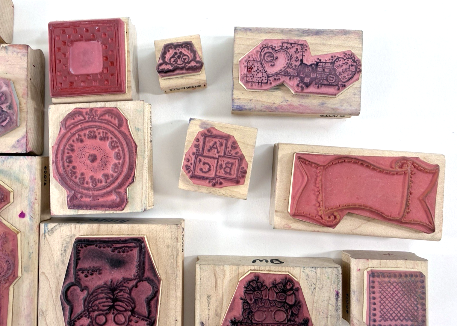16 Pcs D.O.T.S. Wood Mounted Rubber Stamps Mixed Designs Dolls Frames Borders