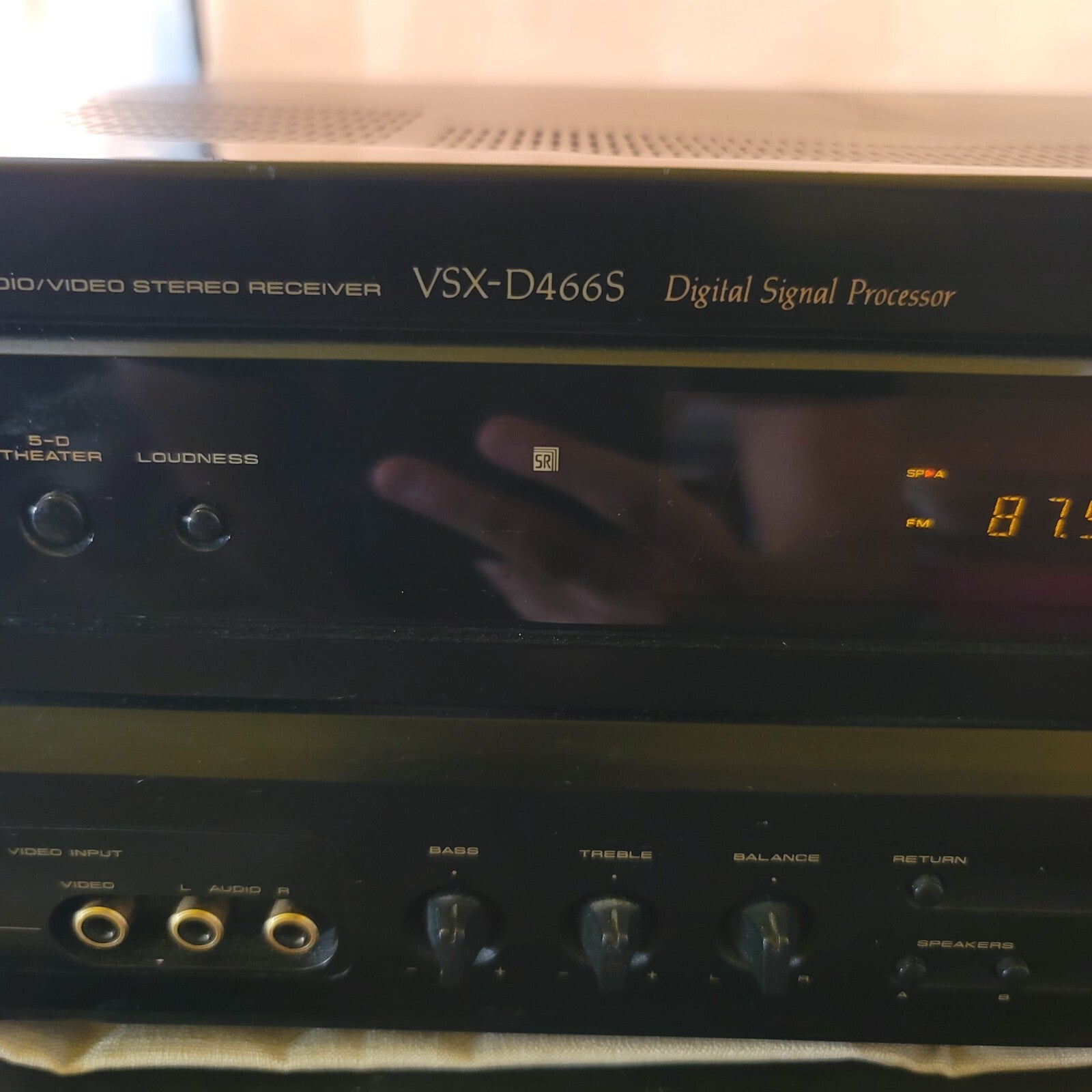 Vintage Pioneer Model VSX-D466S Audio/Video Stereo Receiver No Remote
