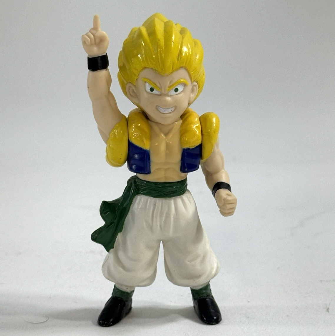 Irwin 1999 Dragon Ball Z 3.65” Super Saiyan Gotenks Series 7 Loose Action Figure