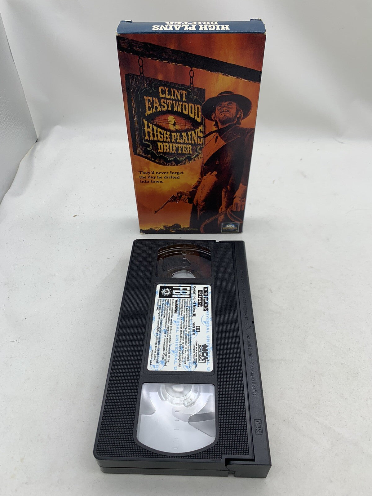 Hang Em High (VHS Bundle) High Plains Drifter - Clint Eastwood