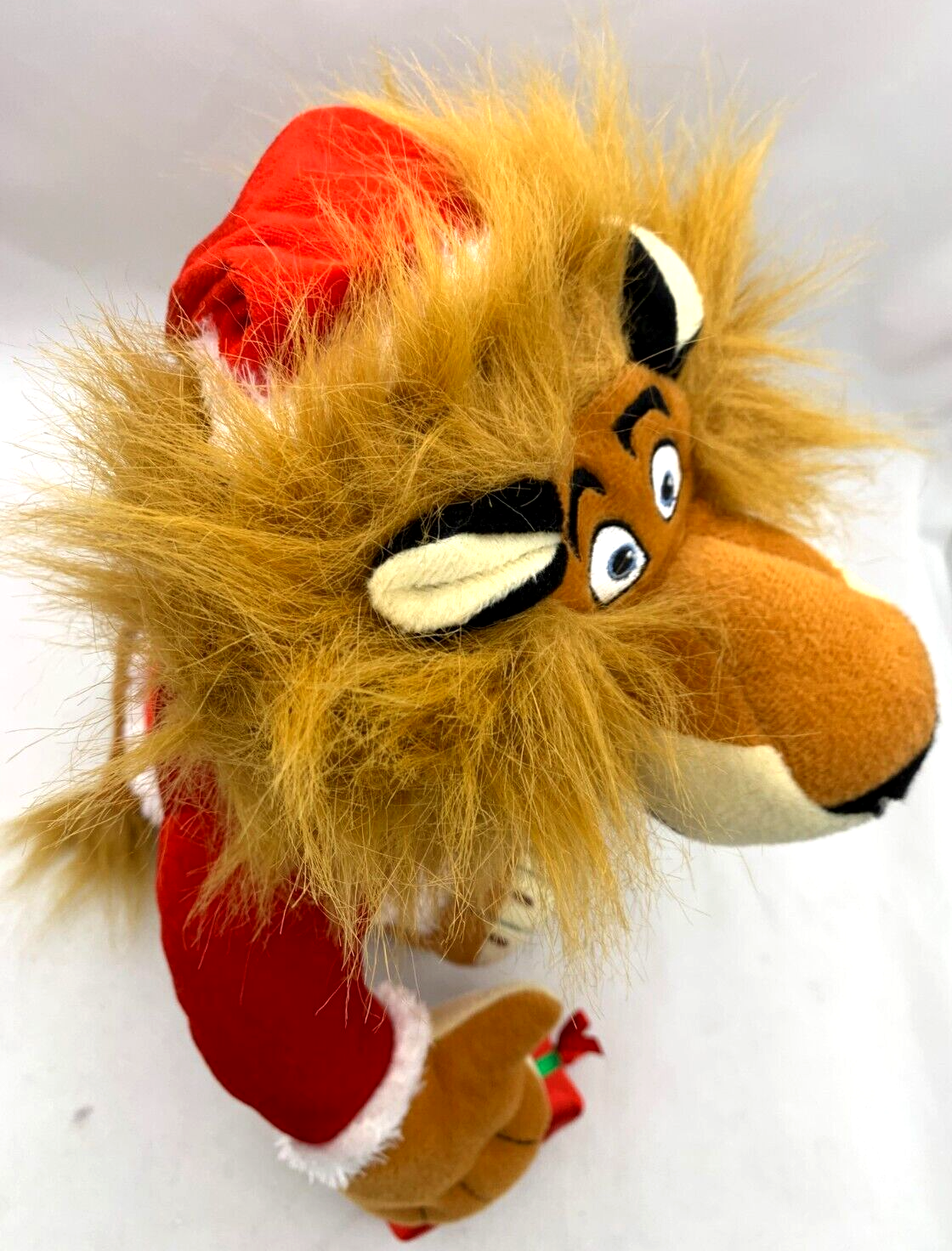 Gemmy 2009 Dreamworks Merry Madagascar 16" Alex the Lion Holiday Plush