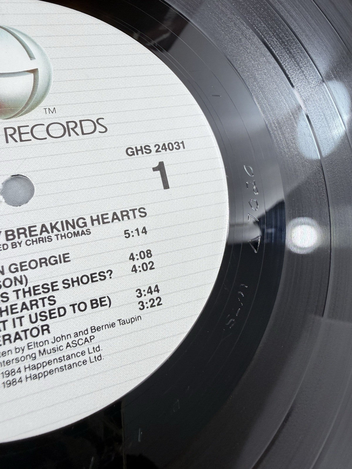 Elton John: Breaking Hearts GHS-24031 LP (Vinyl Record, 1984) Tested and Working