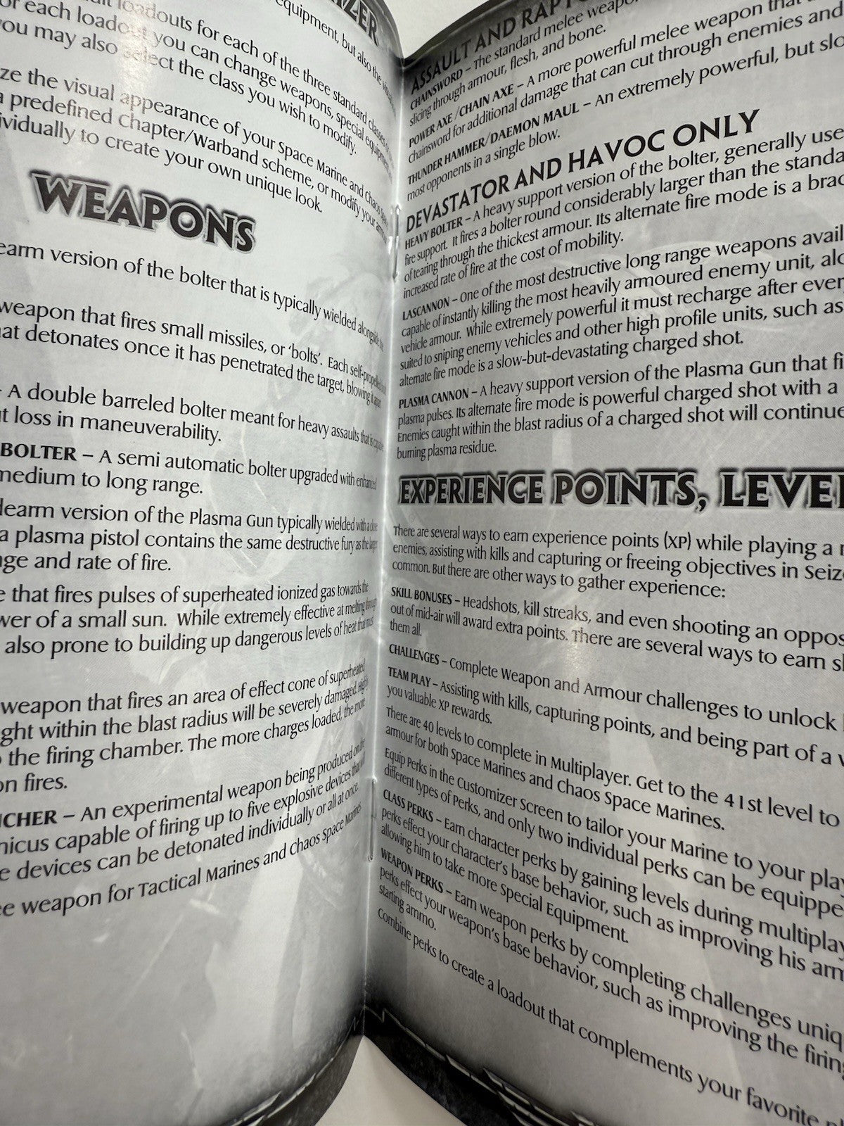 Warhammer 40,000: Space Marine (Xbox 360, 2011) Game Case Manual - Tested