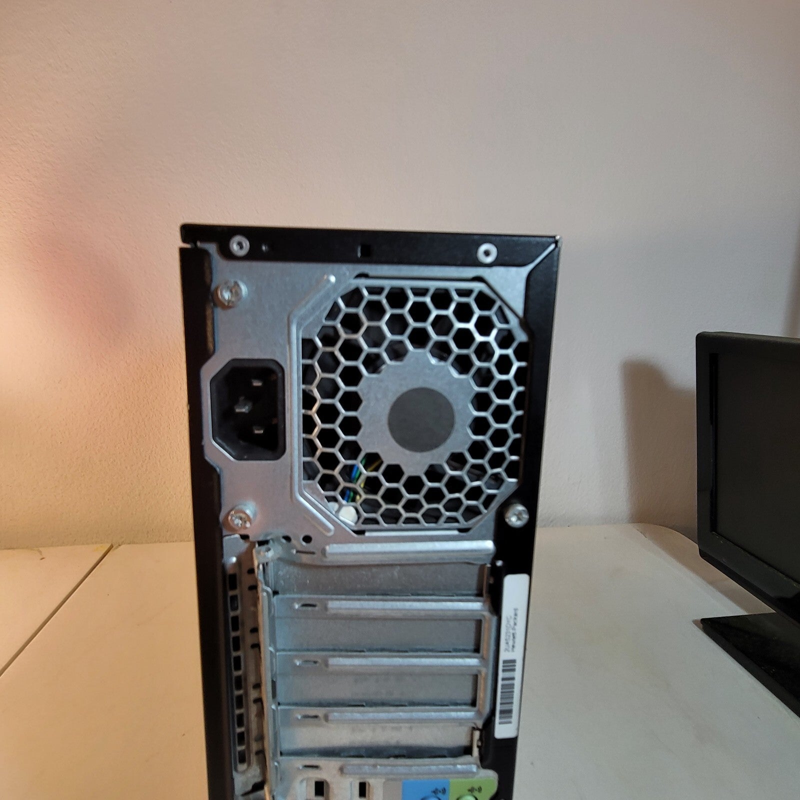 HP Z230 Tower Workstation Intel Core i5-4590 3.30GHz 8GB RAM