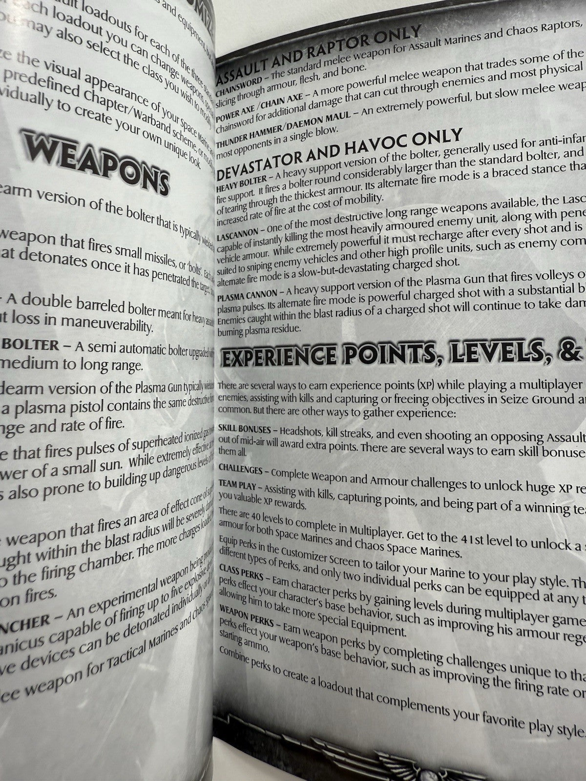 Warhammer 40,000: Space Marine (Xbox 360, 2011) Game Case Manual - Tested