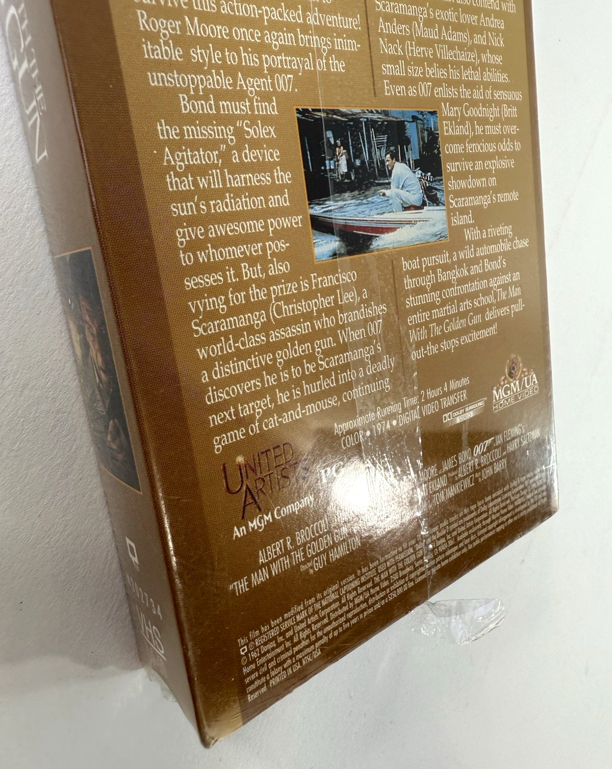 The Man with the Golden Gun (VHS, 1996) New, Factory Sealed Roger Moore Film