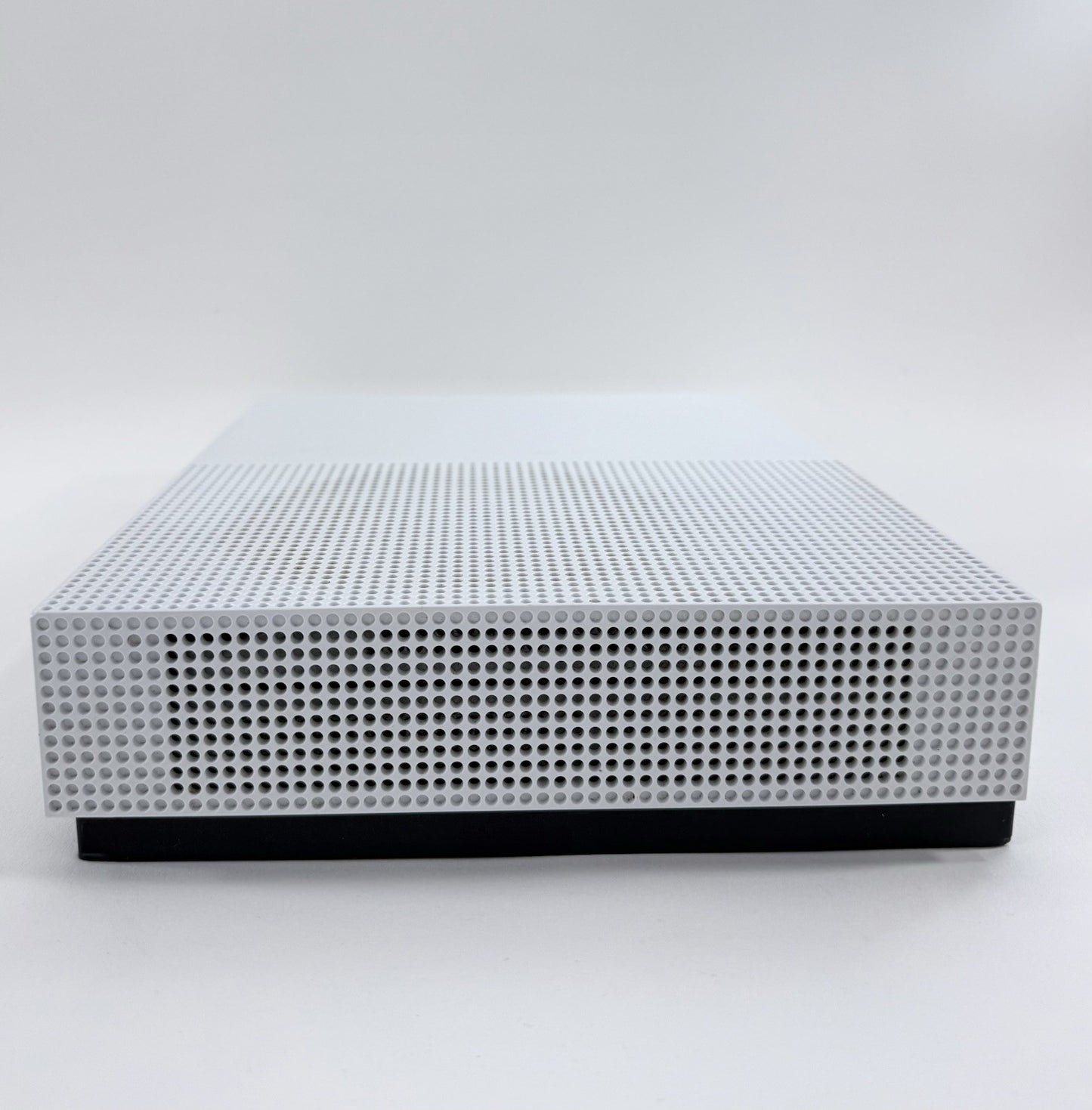 Microsoft Xbox One S 1681 1TB White Console with Cords and Controller  - Tested