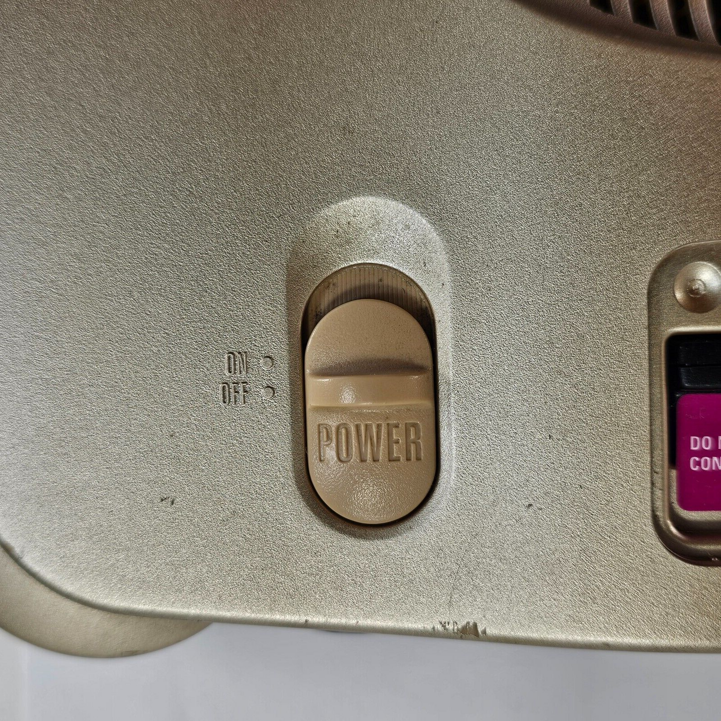 Nintendo 64 Toys 'R Us Exclusive Gold Console NUS-001 - Tested and Working