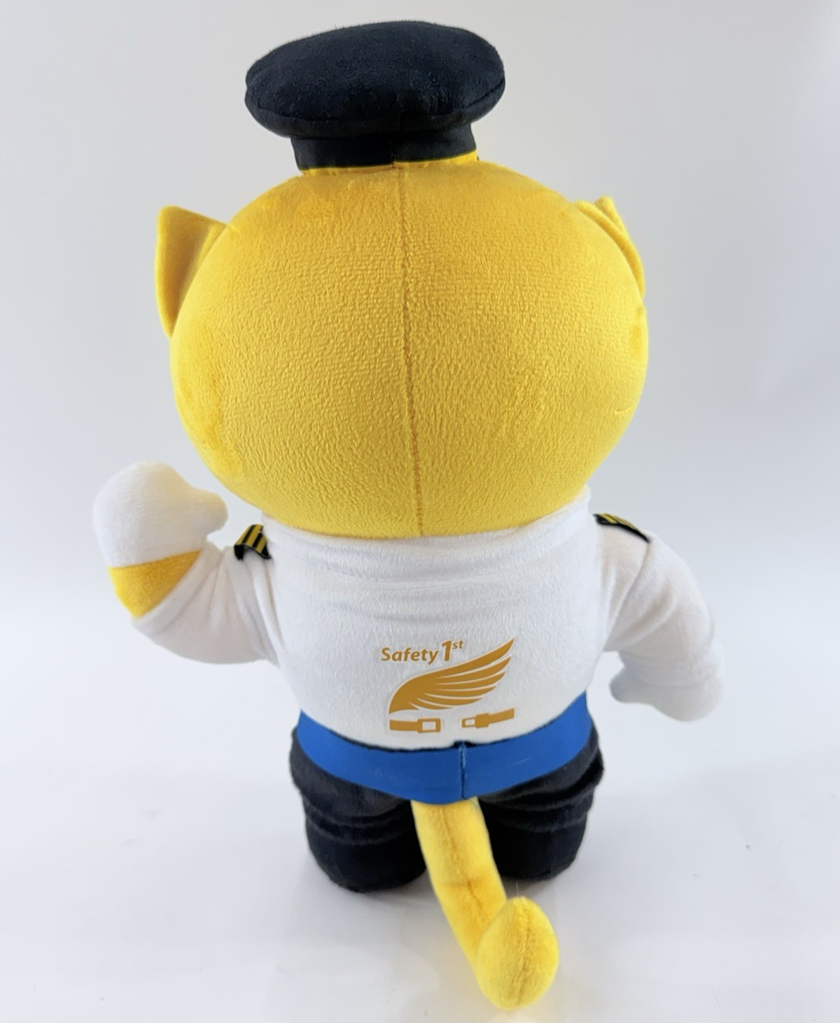 WSOC 2023 Hanoi Vietnam Airlines Pilot Cat Plush Mascot IATA Safety Conference