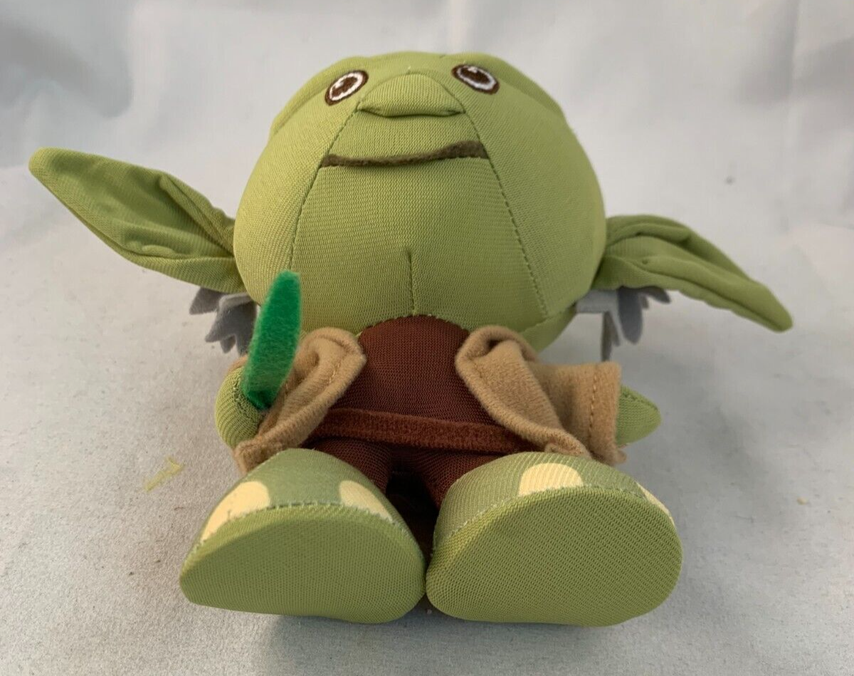Star Wars Yoda Plush 6 inch Collectible Heroes