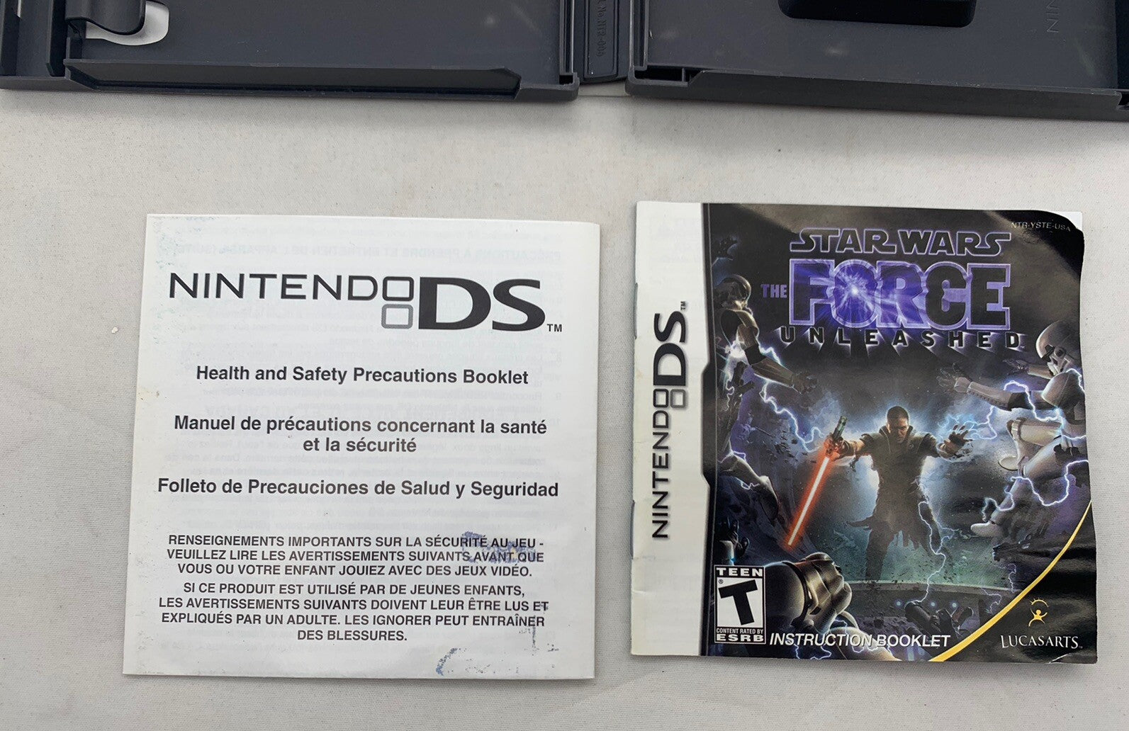 Star Wars: The Force Unleashed (Nintendo DS, 2008) Case Manual Insert - No Game