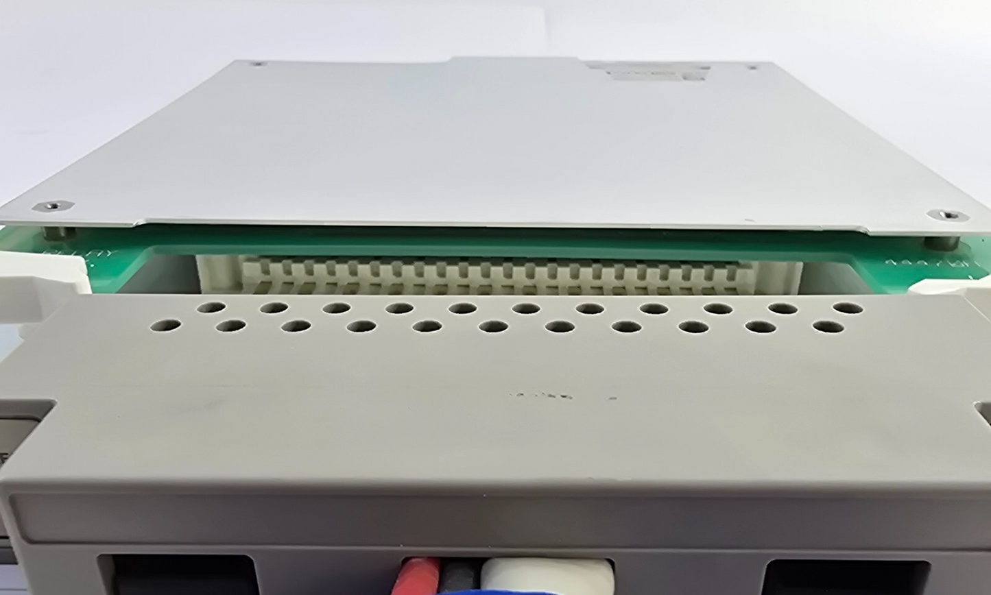 HP Agilent 44470A 10-Channel Relay Multiplexer Module - Tested and Working