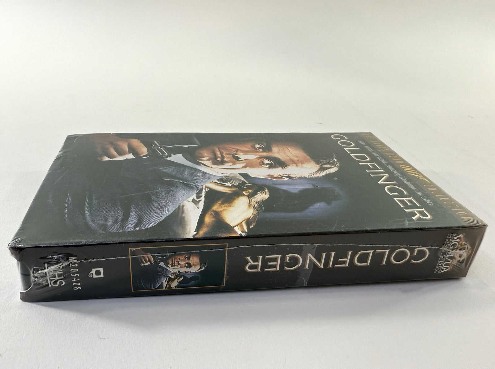 Goldfinger (VHS, 1995) New, Factory Sealed - Sean Connery James Bond 007 Film