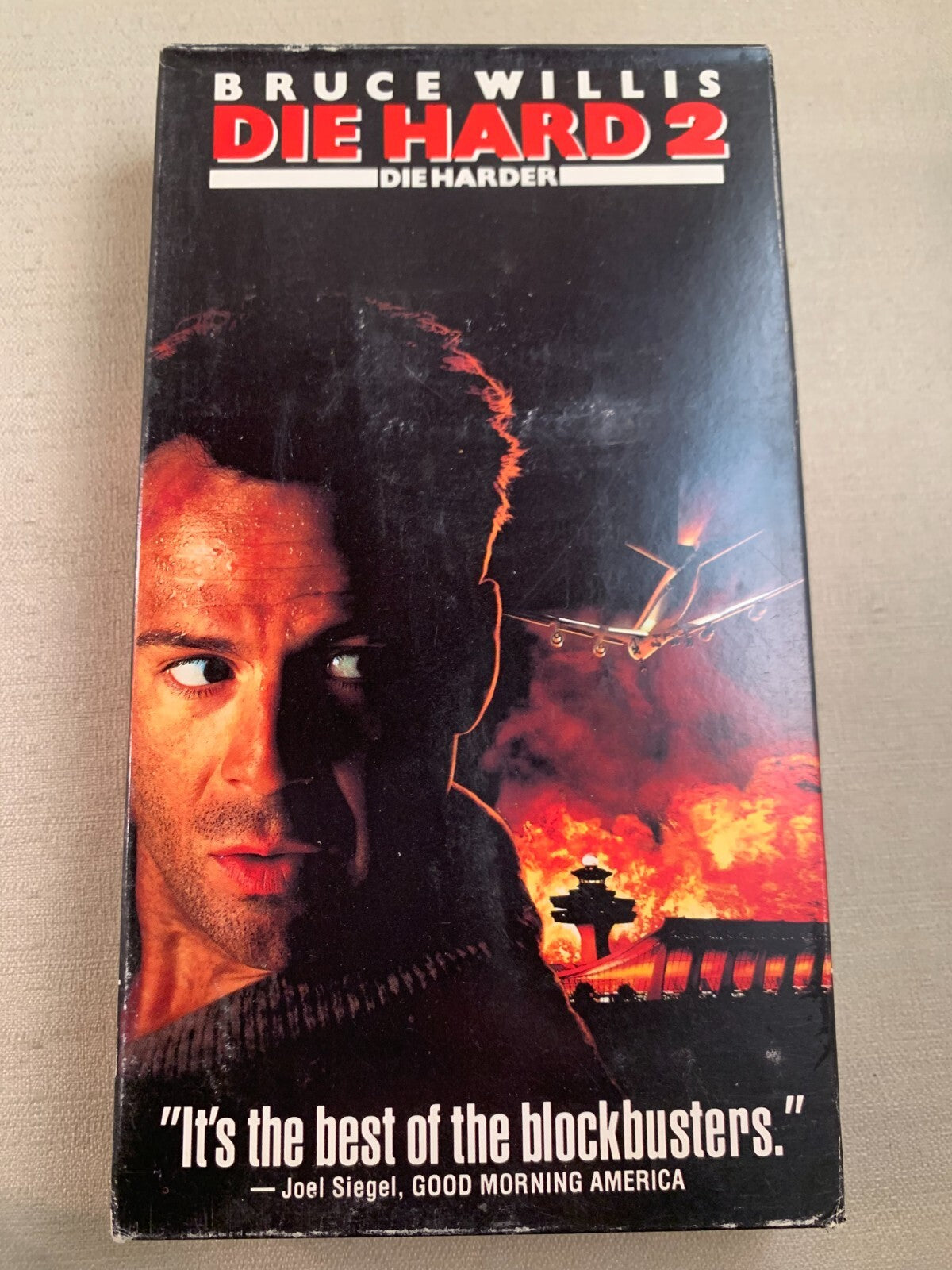 Die Hard 2: Die Harder/Die Hard w/a Vengeance (VHS bundle)