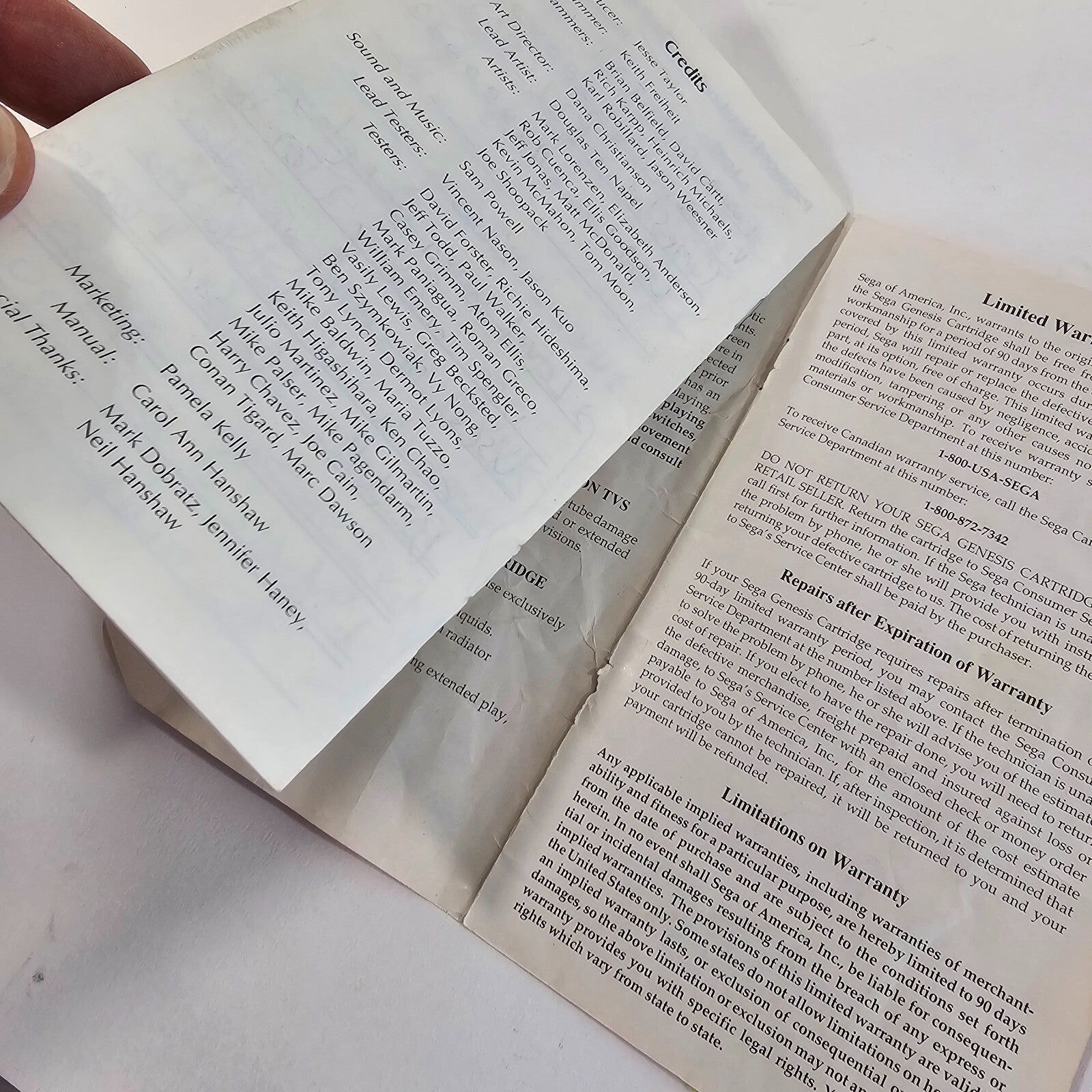 Jurassic Park (Sega Genesis, 1993) Game Manual and Case with Hangtab - Tested