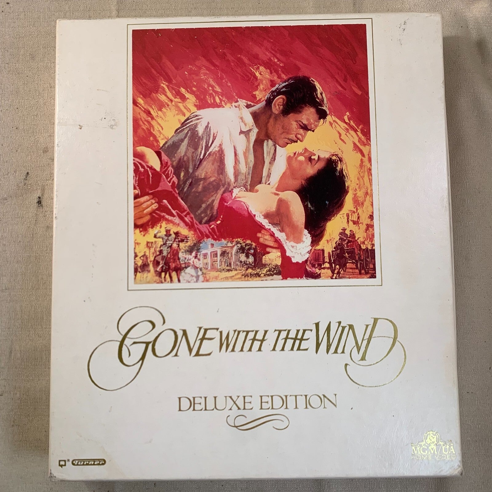 Gone With the Wind (VHS, 1990, 2-Tape Set, Deluxe Edition)