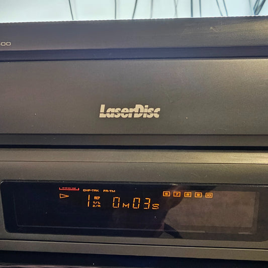 Pioneer CDV LB2 Player CLD-V2600 Laserdisc Player - Tested - For Parts - Read