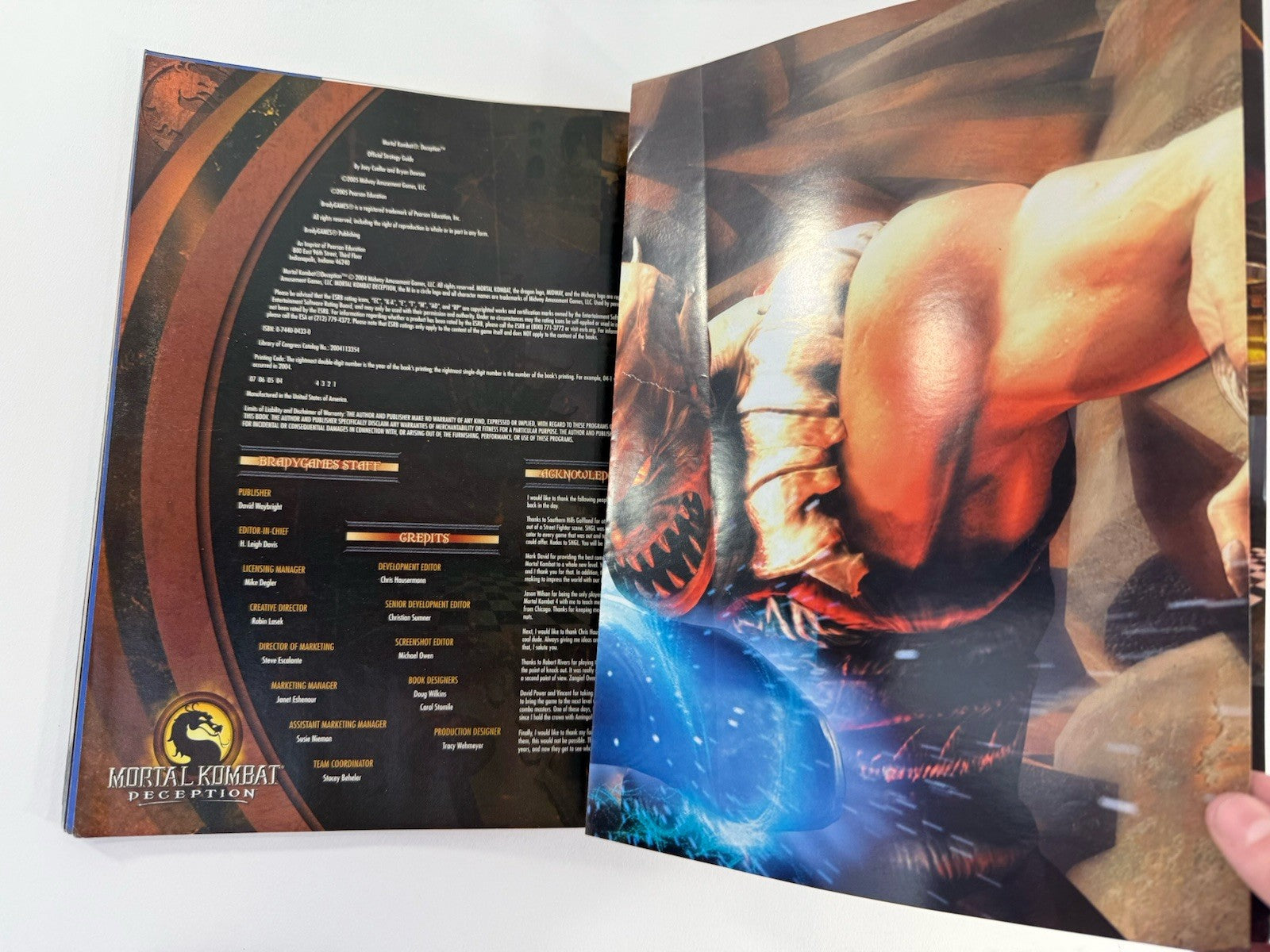 Mortal Kombat Deception Strategy Guide (Paperback, 2004) with Poster Brady Games