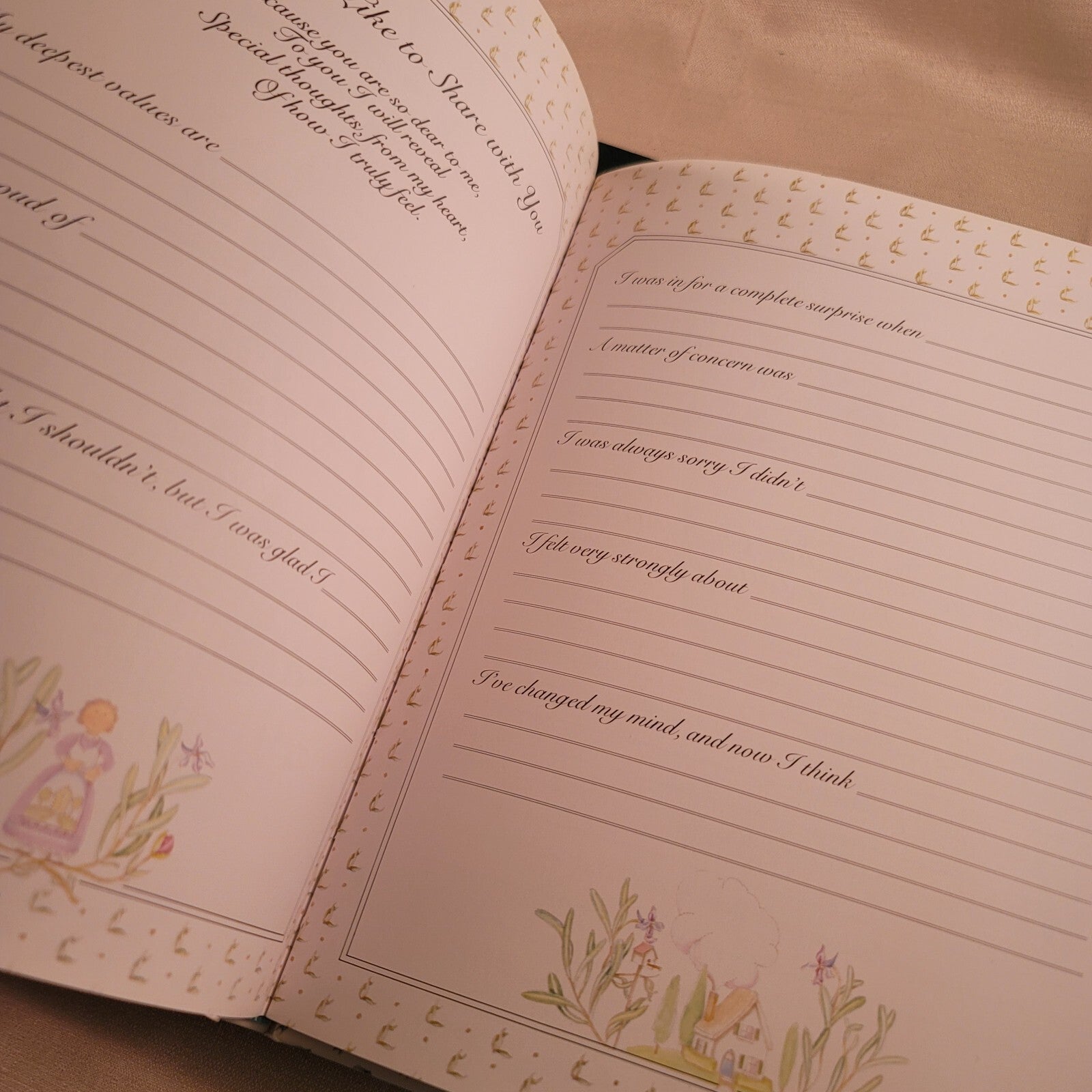 Grandmother Remembers: A Written Heirloom for My Grandchild Scrapbook Diary